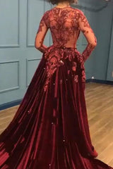 Kaufen Sie günstige Burgundy Abendkleider mit Ärmel online bei Thekleid.de. Velvet Abendkleid Günstig Online für Sie zum abend party gehen.