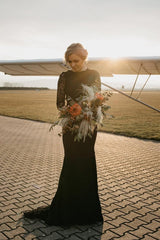 Finden Sie Gothic Brautkleider Schwarz online bei babyonlinedress.de. Meerjungfrau Hochzeitskleid mit Ärmel für Sie zur Hochzeit gehen.