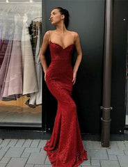 Kaufen Sie Elegante Rote Abendkleider Lang online bei Thekleid.de. Abiballkleider Mit Glitzer Günstig für Sie zum abiball geben.