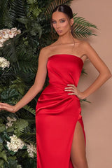 Bestellen Sie Rote Abendkleider Lang Schlicht online bei Thekleid.de. Abiballkleider Günstig Online nach maß zum Abiball gehen.