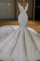 BMbridal Sexy White Meerjungfrau Stil Rüschen Hochzeit Dresses Träger Ärmellos V Ausschnitt Bridal Gowns With Applikation Online