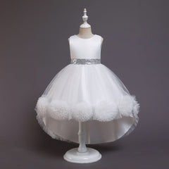 Bestellen Sie Grüne Blumenmädchenkleider Günstig online bei babyonlinedress.de. Kleider Für Blumenmädchen zur Hochzeit gehen.