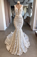 Kaufen Sie Elegante Brautkleid Spitze Meerjungfrau online bei babyonlinedress.de. Hochzeitskleid Günstig Online für Sie zur Hochzeit.