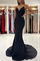 Kaufen Sie Schlichte Abendkleider Schwarz online bei Thekleid.de. Abiballkleider Lang Günstig aus Chiffon zum Abiball gehen.