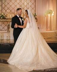 Bestellen Sie Luxus Hochzeitskleider Prinzessin Glitzer online bei babyonlinedress.de. Brautkleider Mit Spitze für Sie zur Hochzeit gehen.