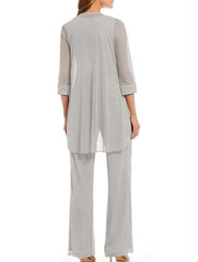 Finden Sie Silber Brautmutter Hose Mit Jacket online bei babyonlinedress.de. Brautmutterkleider Günstig Online für Sie zur Hochzeit gehen.