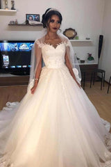 Kaufen Sie Schlichtes Brautkleid A Linie Spitze Ärmel online bei babyonlinedress.de. Brautmode Günstig Kaufen für Sie zur hochzeit online.