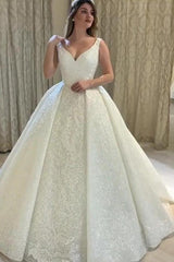 Finden sie Schöne Brautkleider Prinzessin Online bei babyonlinedress.de. Hochzeitskleider mit Spitze für Sie nach maß zur Hochzeit gehen.