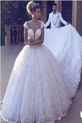 Designer Ihre Elegante Brautkleider Prinzessin online bei babyonlinedress.de. Weiße Spitze Hochzeitskleider Online für Sie nach maß zur Hochzeit gehen.