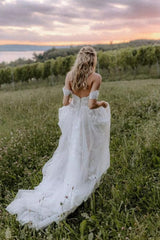 Bestellen Sie bei babyonlinedress.de Boho Hochzeitskleider Günstig online. Brautkleider A Linie Spitze mit hocher Qualität zur Hochzeit gehen.