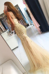 Thekleid.de als Weltmarktführer im Online-Einzelhandel, bietet eine große Auswahl an Hochzeitskleidern, Abendkleidern für Abendkleider, Kleidern für besondere Anlässe und Abiballkleider in hoher Qualität und zu erschwinglichen Preisen. Abiballkleid