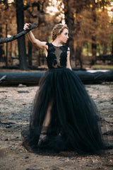 kaufen Sie bei babyonlinedress.de Schwarze Hochzeitskleider Prinzessin online. Brautkleid mit Spitze für sie nach maß zur Hochzeit gehen.