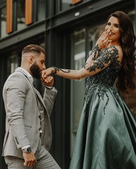 Finden Sie Dunkelgrüne Abendkleider Lang Günstig online bei Thekleid.de. Abendmoden mit Spitzen Ärmel für Sie zum party gehen.