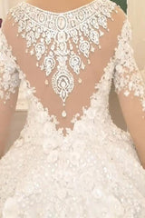 Hier können Sie bei babyonlinedress.de Wunderschöne Hochzeitskleider Prinzessin kaufen. Brautkleid mit Spitze für Sie zur Hochzeit gehen.