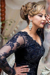 Thekleid.de als Weltmarktführer im Online-Einzelhandel, bietet eine große Auswahl an Hochzeitskleidern, Abendkleidern für Abendkleider, Kleidern für besondere Anlässe und Abiballkleider in hoher Qualität und zu erschwinglichen Preisen. Abiballkleid