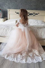 Kaufen Sie bei babyonlinedress.de Schöne Blumenmädchenkleider Rosa online. Blumenmädchenkleid mit Spitze aus tüll zur Hochzeit gehen.