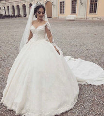 Hier können Sie Fashion Hochzeitskleider Mit Ärmel online bei babyonlinedress.de kaufen. Prinzessin Brautmoden mit Spitze für Sie zur Hochzeit gehen.