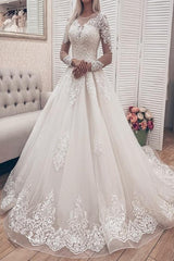 Suchen Sie Modern Brautkleider A Linie Mit Ärmel online bei babyonlinedress.de. Hochzeitskleider Spitze Online für Sie nach maß zur Hochzeit gehen.