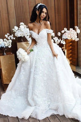 Bekommen Sie Luxury Brautkleider A Linie Online bei babyonlinedress.de. Hochzeitskleider Spitze Günstig Online für Sie zur Hochzeit mit günstig preis.