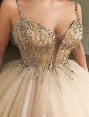 Bestellen Sie Elegante Abendkleider Lang Günstig online bei Thekleid.de. Prinzessin Abiballkleider Online für Sie zur abiball online