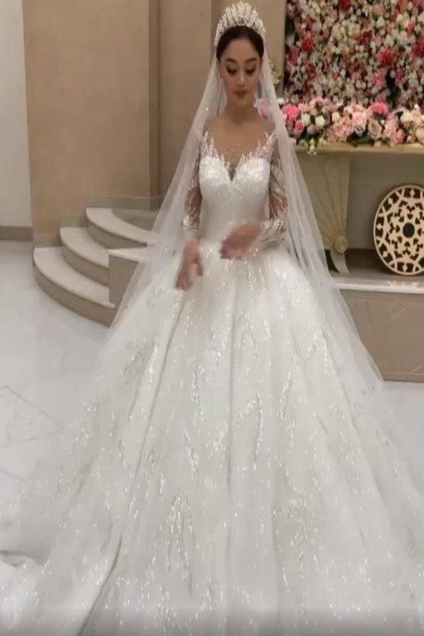 babyonlinedress.de als Weltmarktführer im Online-Einzelhandel, bietet eine große Auswahl an Hochzeitskleidern, Abendkleidern für Abendkleider, Kleidern für besondere Anlässe und Abiballkleider in hoher Qualität und zu erschwinglichen Preisen. Abiballkleid