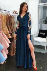 Kaufen sie Dunkel Blau Abendkleider Lang Günstig online bei Thekleid.de. Spitze Abendmoden Mit Ärmel für Sie zur Abiball online.