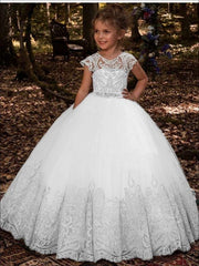 Finden Sie Blumenmädchen Kleider Hochzeit online bei babyonlinedress.de. Blumenmädchen Kleid Spitze für Sie zur Hochzeit gehen.