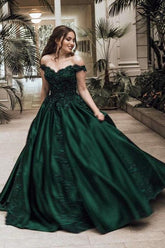 kaufen Sie Günstige Grüne Abendkleider Lang Mit Spitze online bei Thekleid.de. Prinzessin Bodenlang Abendmoden Online mit hocher Qualität und günstigen Preis.