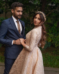 Finden Sie Elegante Brautkleider Kurz online bei babyonlinedress.de. Hochzeitskleider Spitze mit Ärmel nach maß zur Hochzeit gehen.