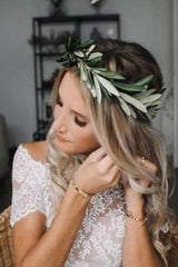 Hier können Sie Schlicht Brautkleider Mit Spitze KUrze Ärmel 2 Teiliger online bei babyonlinedress.de kaufen. Hochzeitskleider Chiffon für Sie zur Hochzeit.