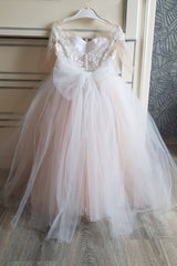 Kaufen Sie Elegante Blumenmädchenkleider mit Günstig pries. Rosa Blumenmädchenkleid Spitze aus Tüll zur Hochzeit gehen.