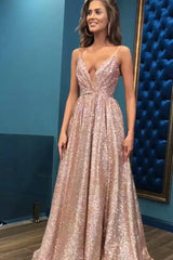 Hier können Sie Schlichtes Abendkleid Günstig online bei Thekleid.de kaufen. Abendkleider Lang mit Glitzer für Sie zum abiball gehen.