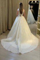 Finden sie Schöne Brautkleider Prinzessin Online bei babyonlinedress.de. Hochzeitskleider mit Spitze für Sie nach maß zur Hochzeit gehen.