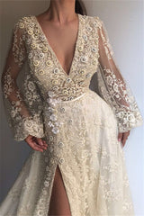 Hier können Sie Elegante Abendkleider Lang Weiß online bei Thekleid.de kaufen. Spitze Abendmoden Mit Ärmel für Sie zum abendkleid party online.