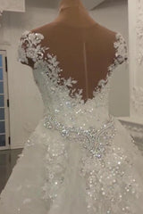 Kaufen Sie Luxus Brautkleider A Linie online bei babyonlinedress.de. Hochzeitskleider online Kaufen für Sie zur Hochzeit.