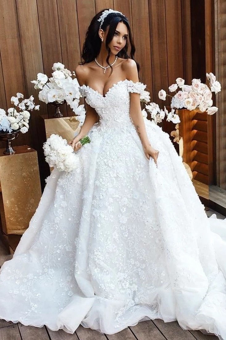 Bekommen Sie Luxury Brautkleider A Linie Online bei babyonlinedress.de. Hochzeitskleider Spitze Günstig Online für Sie zur Hochzeit mit günstig preis.