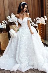 Bekommen Sie Luxury Brautkleider A Linie Online bei babyonlinedress.de. Hochzeitskleider Spitze Günstig Online für Sie zur Hochzeit mit günstig preis.