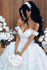 Bekommen Sie Luxury Brautkleider A Linie Online bei babyonlinedress.de. Hochzeitskleider Spitze Günstig Online für Sie zur Hochzeit mit günstig preis.