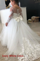 Kaufen Sie Wunderschöne Blumenmädchenkleider Günstig online bei babyonlinedress.de. Kinder Hochzeitskleider Online für Sie zur Hochzeit gehen.