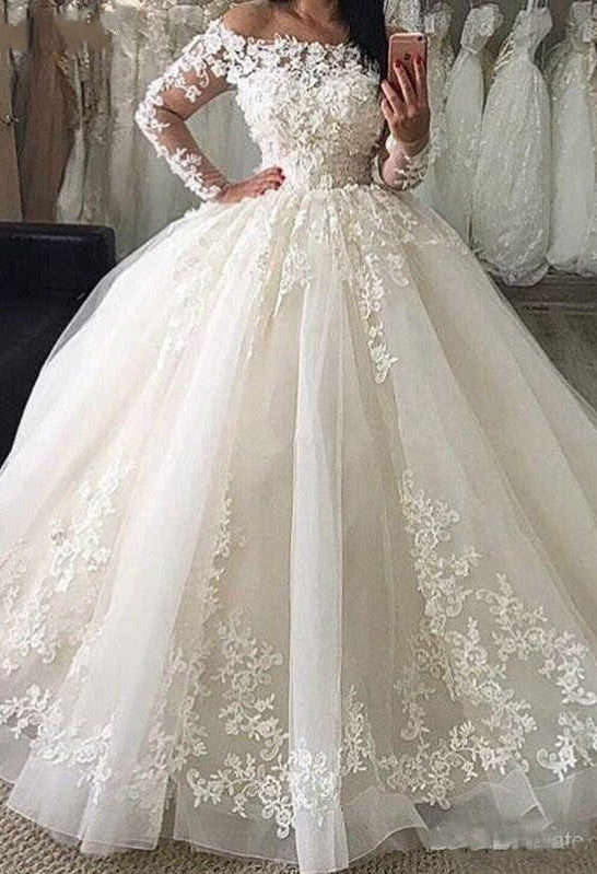 Hier können Sie Designer Hochzeitskleider mit Ärmel online bei babyonlinedress.de kaufen. Tülle Brautkleider Mit Spitze Online für Sie nach maß zur Hochzeit gehen.