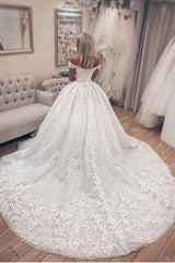 Hier können Sie bei babyonlinedress.de Designer Brautkleider Prinzessin online mit günstigen preis. Hochzeitskleider mit Spitze Online für Sie nach maß online zur hochzeit gehen.