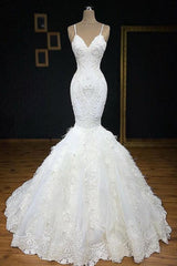 Kaufen Sie Elegante Brautkleider Mit Spitze online bei babyonlinedress.de. Hochzeitskleider Günstig Online für Sie mit günstigen preis bekommen.