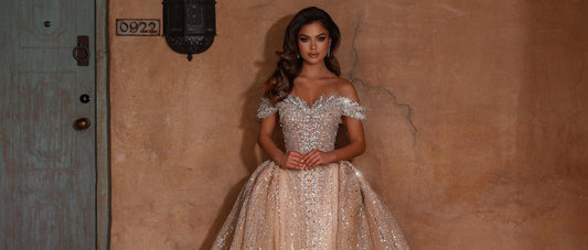 Schlicht und Lang: Dein unkomplizierter Weg zum perfekten Abendkleid