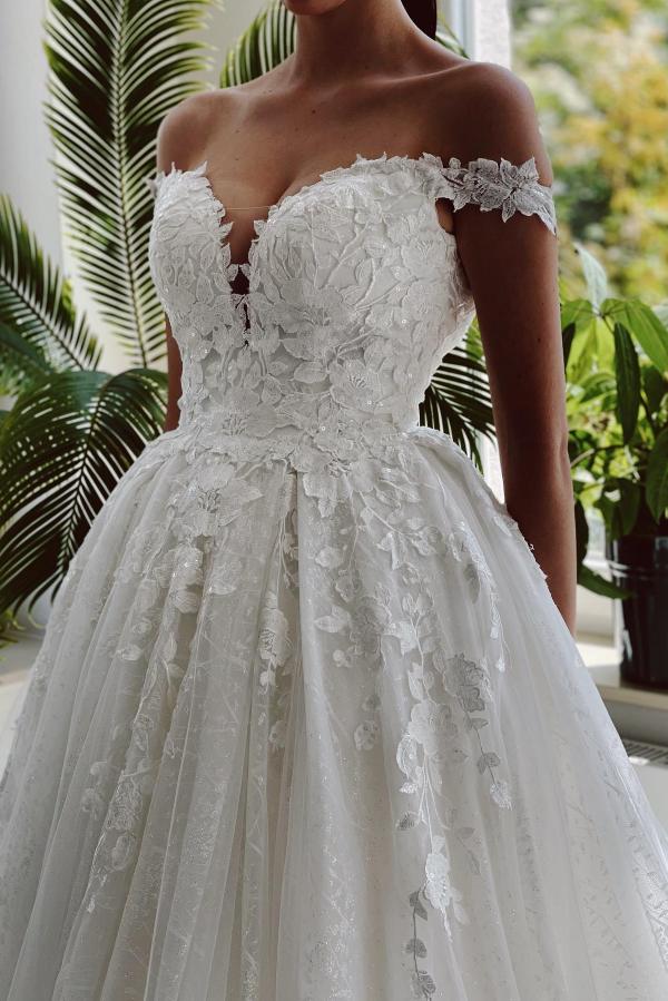 A-Line Wedding Dresses White With Lace Schuterfrai Tulle Wedding Dresses