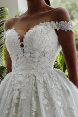 A-Line Wedding Dresses White With Lace Schuterfrai Tulle Wedding Dresses