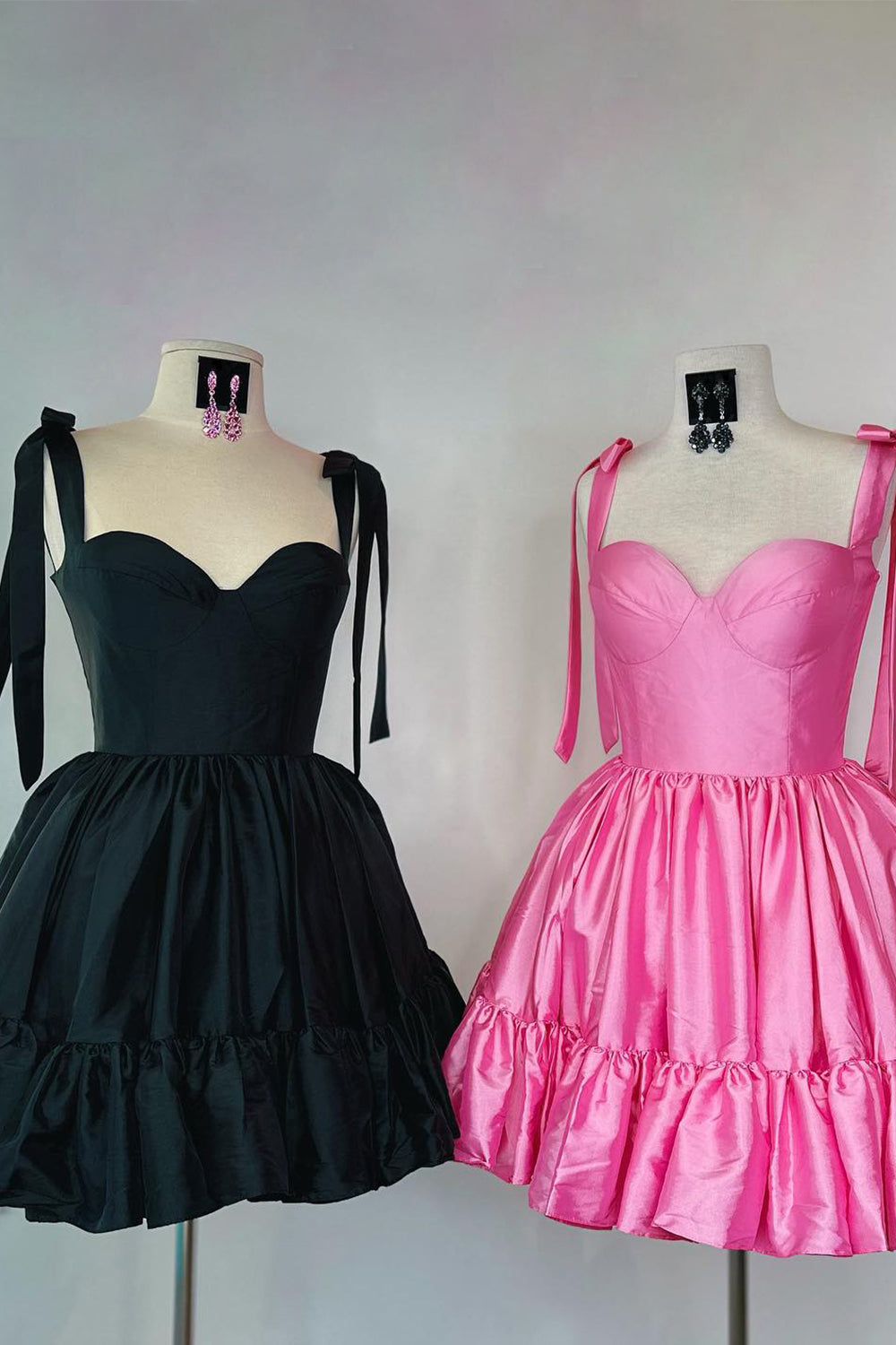 Simple Pink Corset A-Line Ruched Short Homecoming Dress