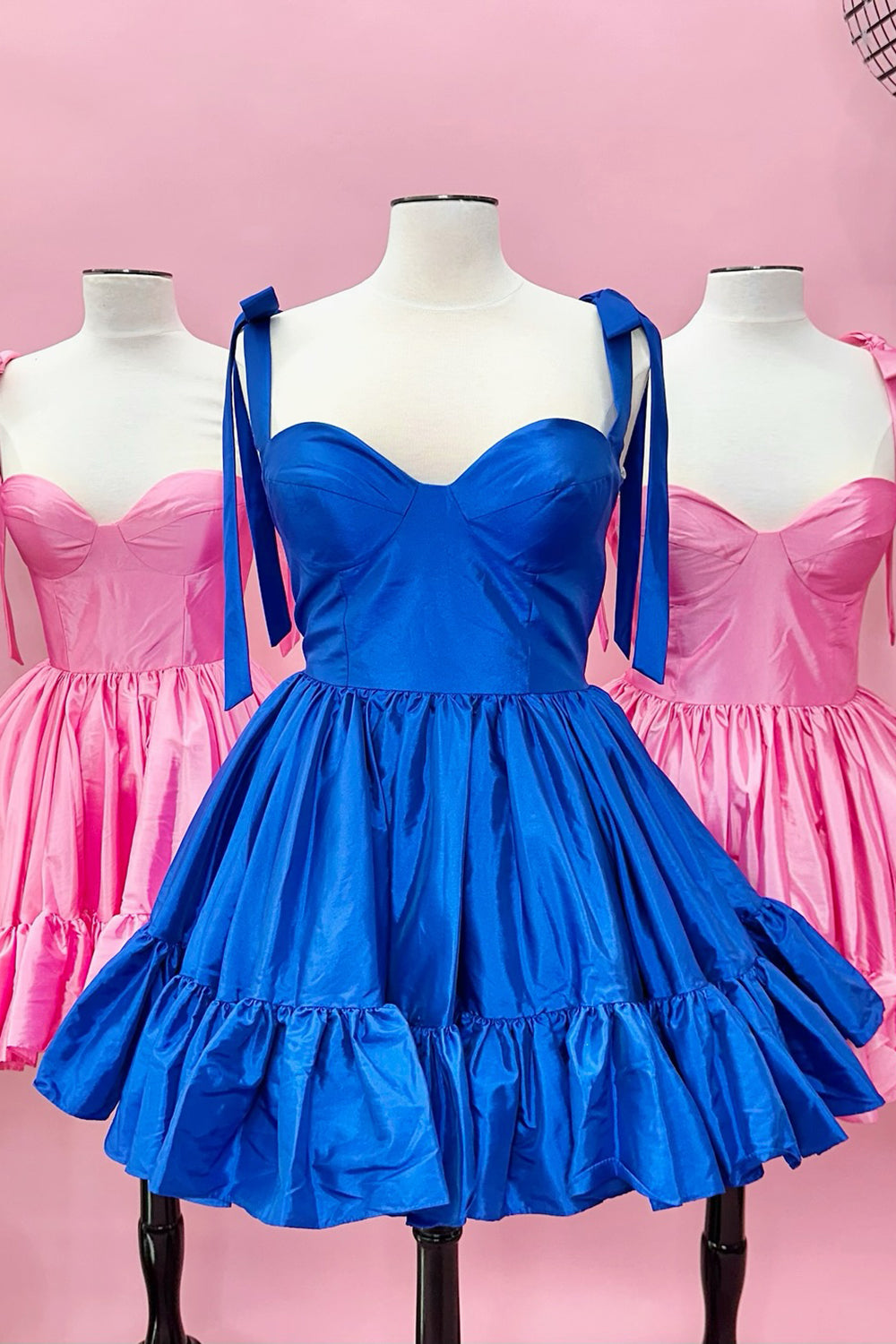 Simple Pink Corset A-Line Ruched Short Homecoming Dress