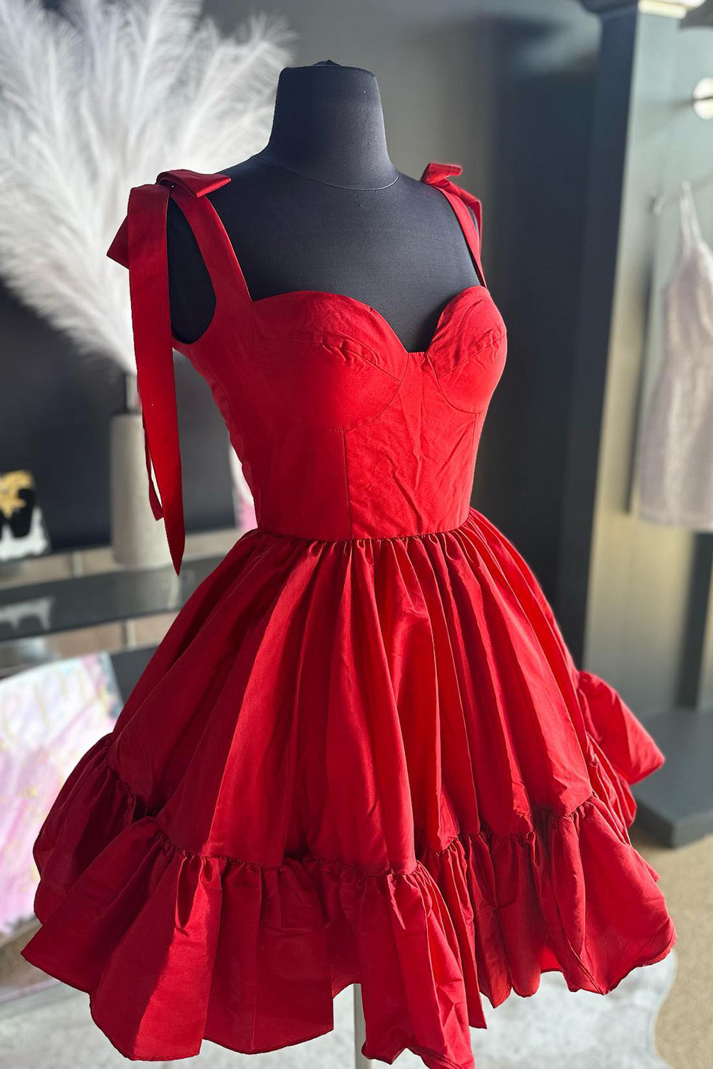 Simple Pink Corset A-Line Ruched Short Homecoming Dress