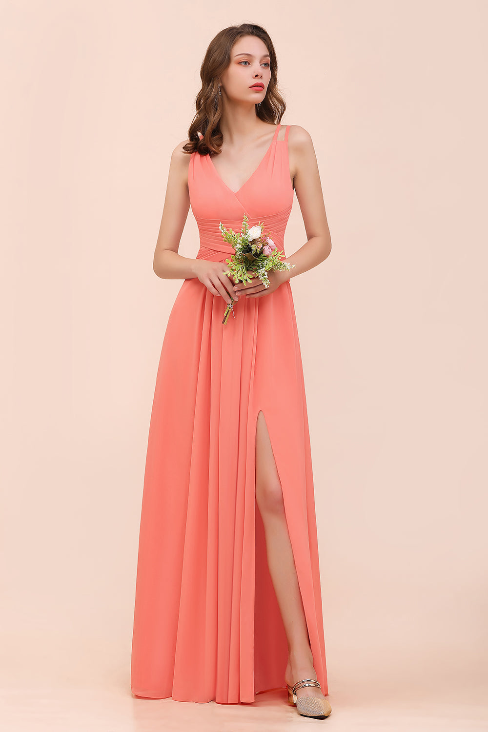 Suchen Sie Schlichte Brautjungfernkleider Lang online bei babyonlinedress.de. Coral Brautjungfernkleid Günstig für Sie zur Hochzeit gehen.