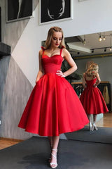 kaufen Sie Elegante Rote Cocktailkleider Kurz A Linie Knielange online bei Thekleid.de. Abiballkleider Abendmoden online für Sie zum Abiball.